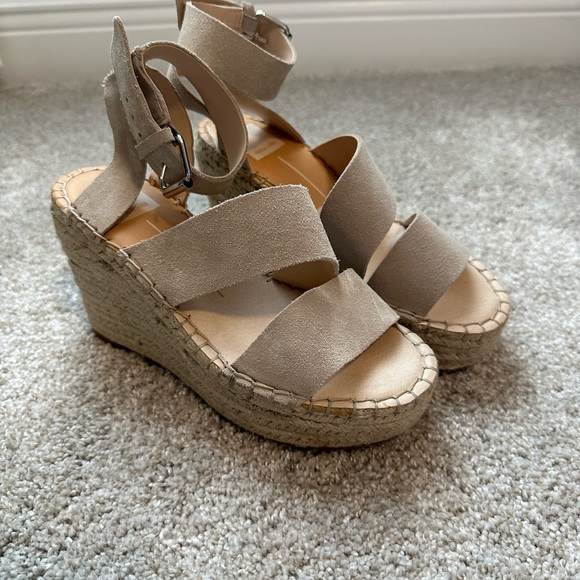 Dolce Vita Wedges - Picture 2 of 5